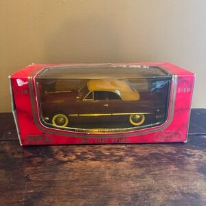 Mira Diecast Metal 1:18 1949 Ford Golden Line Maroon Car Model Official Licensed